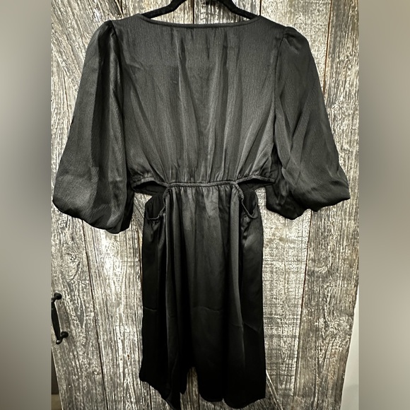 Satin Cut Out Dress - Picture 3 of 6